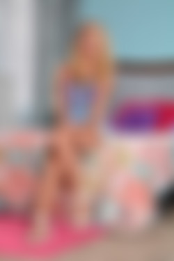 Dana Vespoli & Nina Elle & Tucker Starr/0003.jpg